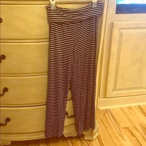 Black white pull on pants